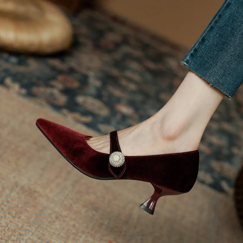 Women'S Shoes - Vin rouge bout pointu Mary Jane