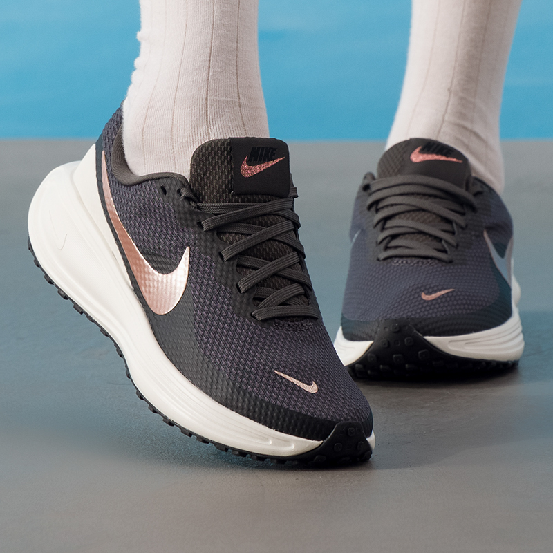 Lightweight Road Running Shoes - Chaussures Nike pour femmes, modèle original,