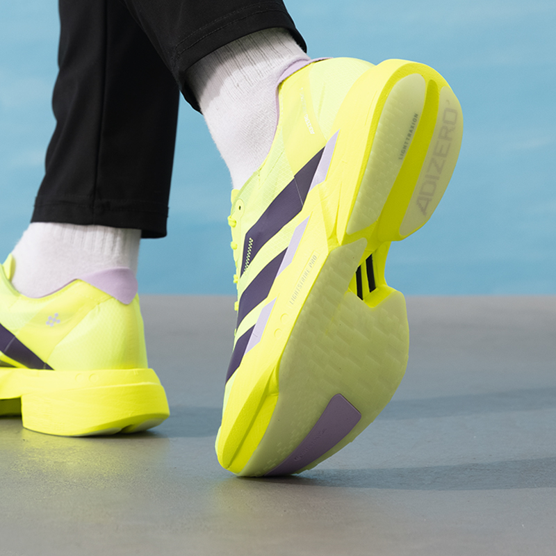 Chaussures pour hommes Adidas, - Lightweight Road Running Shoes avis et prix